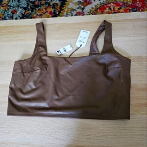 NWT Express Body contour collection top size L